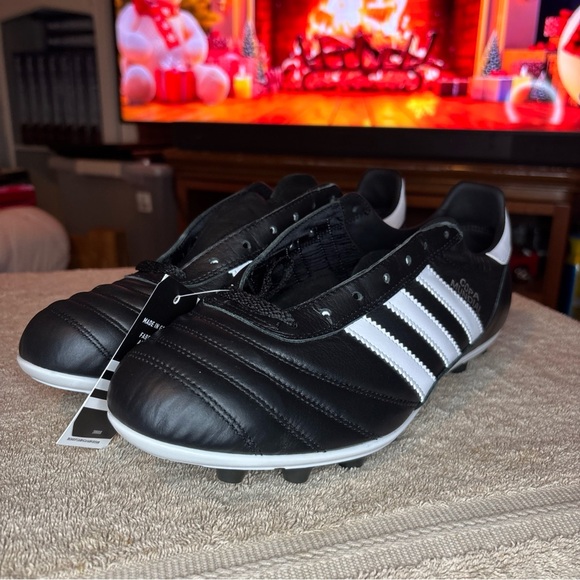 adidas gazelle silver green womens adidas Unisex Copa Mundial Firm Ground Soccer Cleats Black / M 9/ W 10